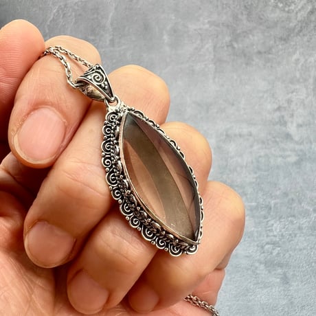 【ガウリシャンカール産】天然ヒマラヤスモーキークォーツ シルバー925ペンダントトップ/GauriShankar Smoky Quartz Silver925 Pendant Top