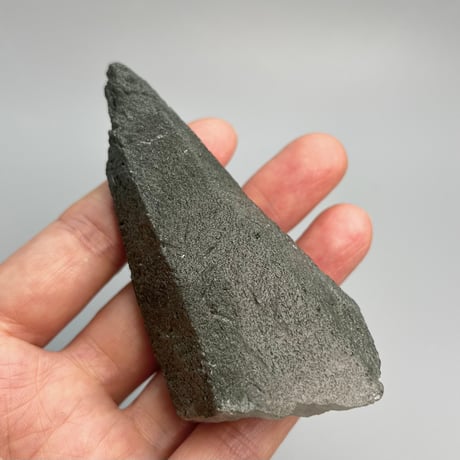大特価【ガネッシュヒマール産】クローライトイン天然ヒマラヤ水晶❶/Ganesh Himal Chlorite in Himalayan Quartz