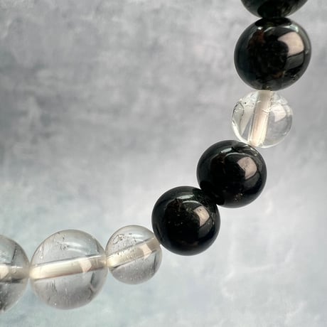 【ガネッシュヒマール産】アクチノライトイン天然ヒマラヤ水晶デザインブレスレット/Ganesh Himal Actinolite in Himalayan Quartz Design Bracelet