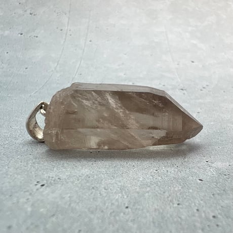 【ガウリシャンカール産】天然ヒマラヤスモーキークォーツ バチカン付きペンダントトップ①/Gaurishankar Himalayan Smoky Silver925 pendant top