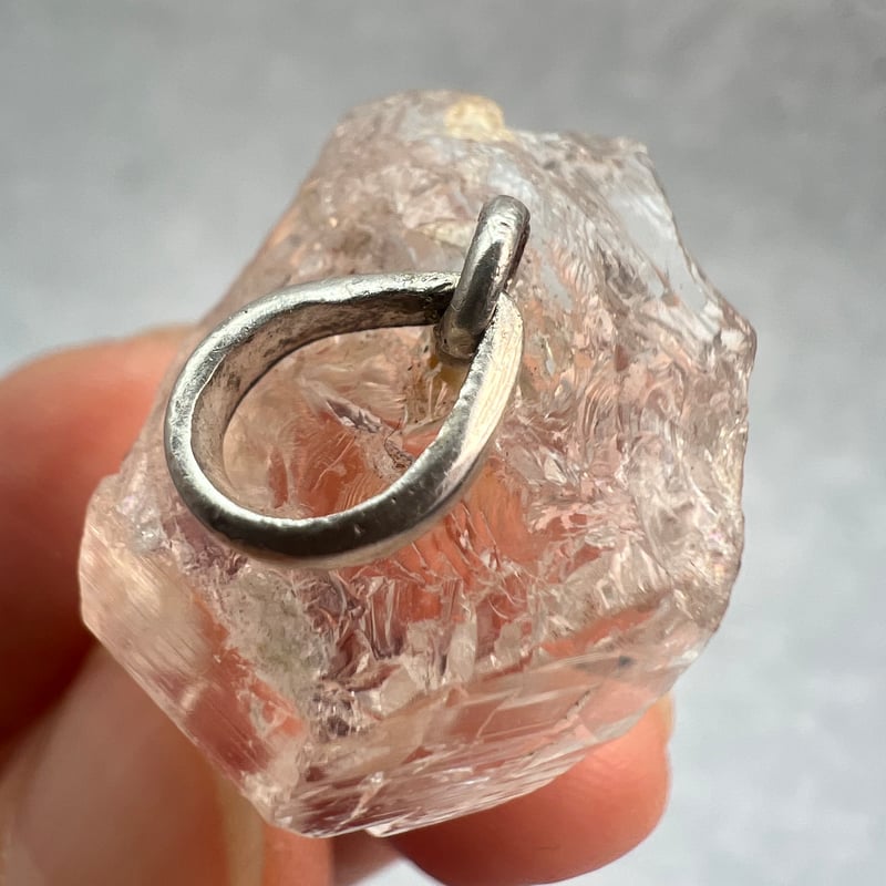 カイラス産】天然ヒマラヤ水晶バチカン付きペンダントトップ⑥