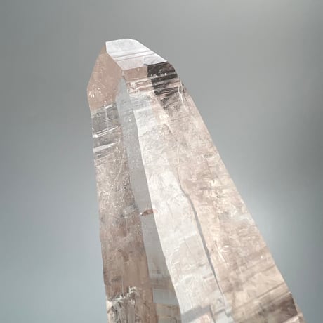 ハイクオリティ【ガネッシュヒマール産】天然ヒマラヤ水晶/Ganesh Himal Limonite in Himalayan Quartz