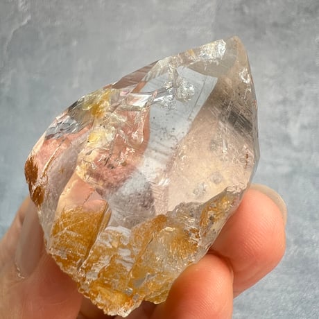 【ガネッシュヒマール産】リモナイトイン天然ヒマラヤ水晶/Ganesh Himal Limonite in Himalayan Quartz