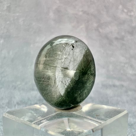 【ガネッシュヒマール産】アクチノライトイン天然ヒマラヤ水晶 タイヤ型ビーズ②/Ganesh Himal Actinolite in Himalayan Quartz Tire beads