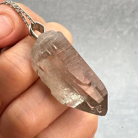 【ガウリシャンカール産】天然ヒマラヤスモーキークォーツ バチカン付きペンダントトップ①/Gaurishankar Himalayan Smoky Silver925 pendant top