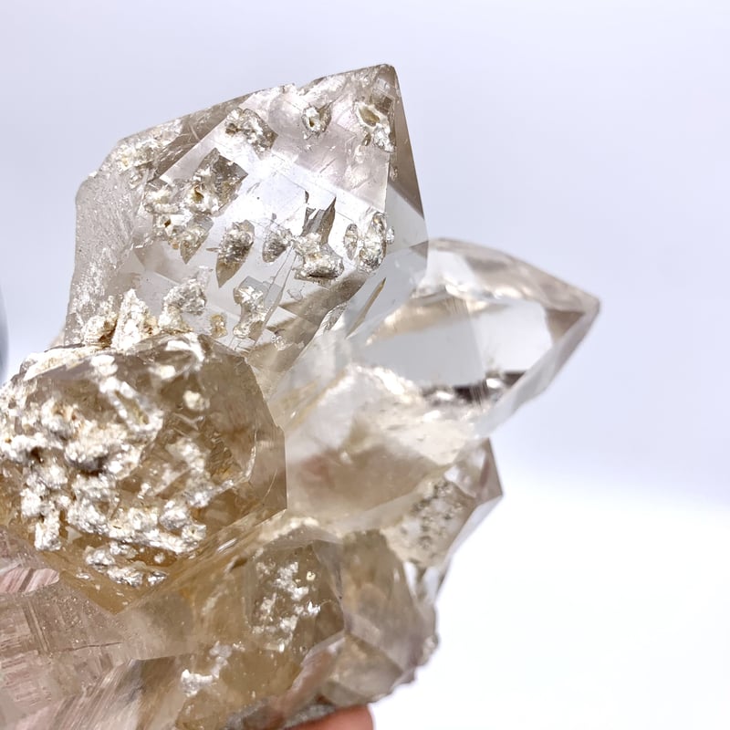 ガネーシュヒマール産ヒマラヤ水晶クラスター D / 雲母(マイカ ガネーシュヒマール産ヒマラヤ水晶クラスター D / 雲母(マイカ