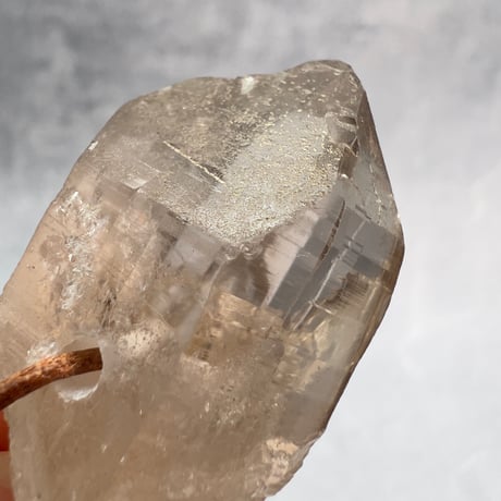 【ガウリシャンカール産】天然ヒマラヤスモーキークォーツ革紐ペンダント③/GauriShankar Himalayan Smoky Quartz Pendant