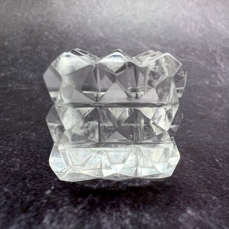 【マニハール産】 天然ヒマラヤ水晶"ピラミッドキューブ"①/Manihar Himalayan Quartz "Pyramid Cube"