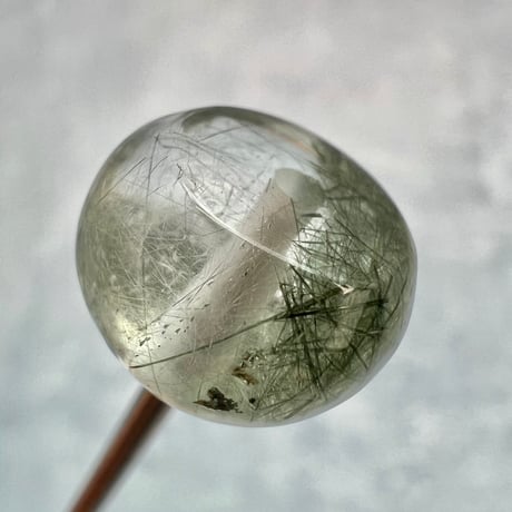 【ガネッシュヒマール産】アクチノライトイン天然ヒマラヤ水晶 タイヤ型ビーズ⑦/Ganesh Himal Actinolite in Himalayan Quartz Tire beads