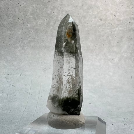 【ガネッシュヒマール産】クローライト&アクチノライトイン天然ヒマラヤ水晶/Ganesh Himal Chlorite&Actinorie in Himalayan Quartz