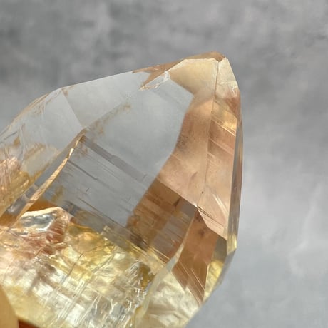 ハイクオリティ【ガネッシュヒマール産】天然ヒマラヤ水晶/Ganesh Himal Himalayan Quartz