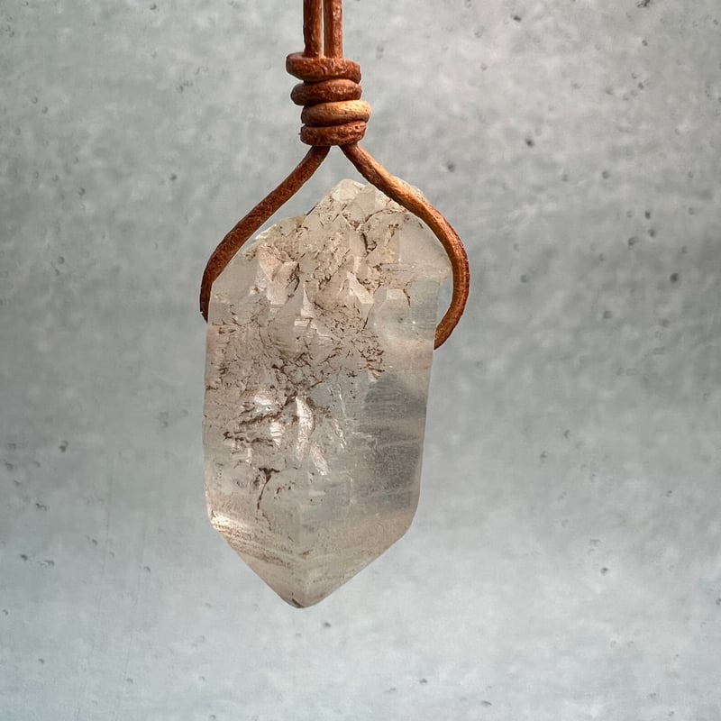 夢幻品質　ヒマラヤ幻の聖山　カイラス水晶のプレミアムミラーカットペンダントトップ 夢幻品質 ヒマラヤ幻の聖山 カイラス水晶のプレミアムミラーカット