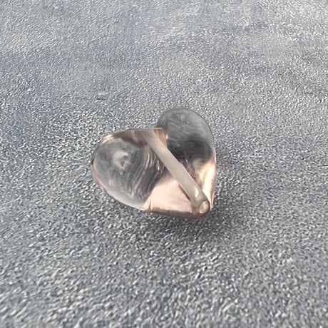 【ガウリシャンカール産】天然ヒマラヤスモーキークォーツ"手磨き加工"ハート型ビーズ②/Gaurishankar Himalayan Smoky Quartz Heart Beads