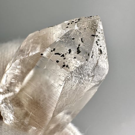 【ガネッシュヒマール産】天然ヒマラヤ水晶ミニポイント"AA"/Ganesh Himal Himalayan Quartz Mini Point