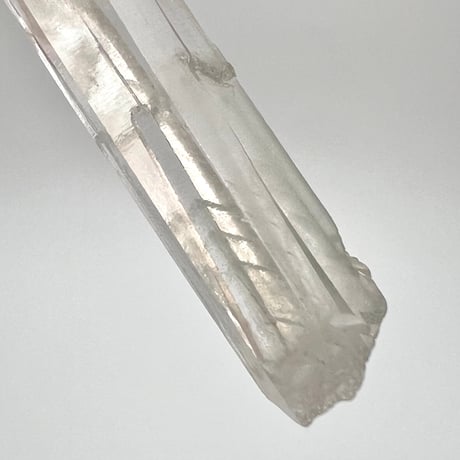 マダガスカル産クローライトインクォーツ/Madagascar Chlorite in Quartz