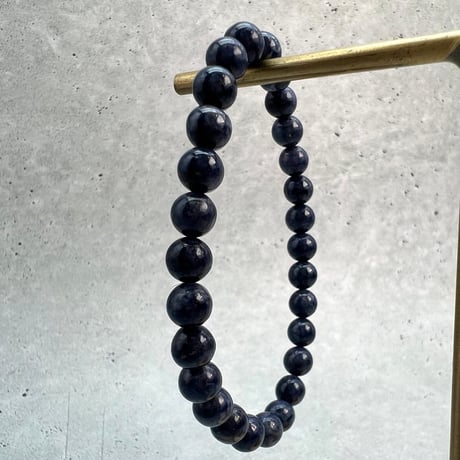 【天然サファイア】ブレスレット(6.8mm内径16cm)①/Sapphire Bracelet