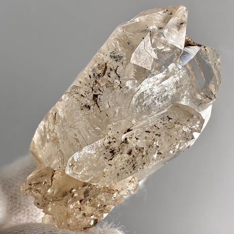 【ガネッシュヒマール産】リモナイトイン天然ヒマラヤ水晶 ミニポイント "HH"/Ganesh Himal Limonite in Himalayan Quartz Mini Point