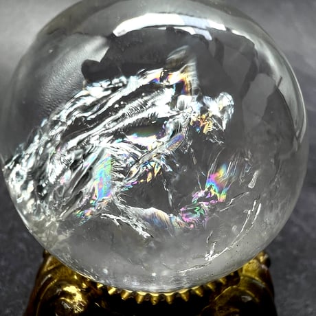 【ガネッシュヒマール産】ナチュラルレインボー天然ヒマラヤ水晶丸玉/Ganesh Himal Natural Rainbow In Himalayan Quartz Sphere