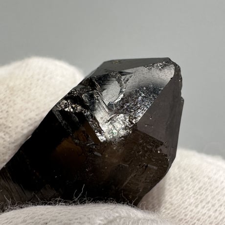 ガウリシャンカール産天然ヒマラヤスモーキークォーツポイント/GauriShankar Himalayan Smoky Quartz