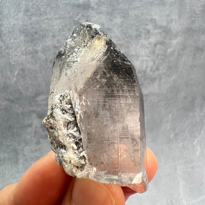 カイラス水晶 水晶原石 クリスタル 鉱物 結晶 カイラス産 アイス
