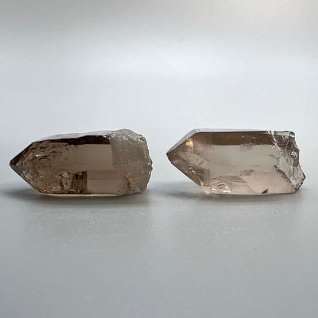 【ガウリシャンカール産】天然ヒマラヤスモーキークォーツポイントセット①/GauriShankar Himalayan Smoky Quartz Point Set