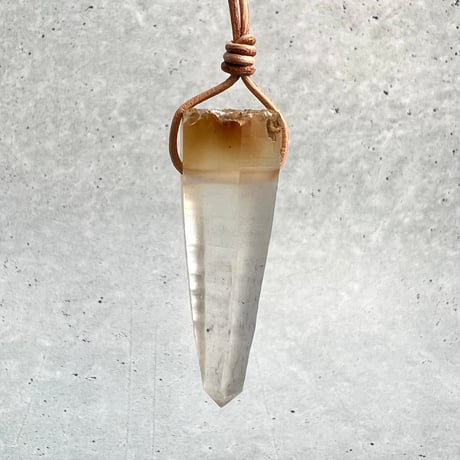 【ガネッシュヒマール産】リモナイトイン天然ヒマラヤ水晶ペンダント/Ganesh Himal Limonite in Natural Pendant