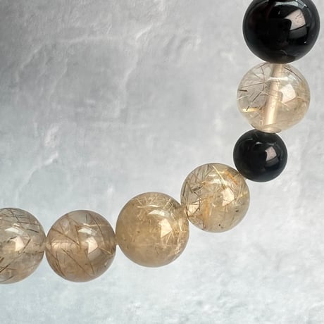 【デザインブレスレット】ガネッシュヒマール産天然ヒマラヤ水晶×チベット産モリオン/Ganesh Himal×Tibetan Morion Design Bracelet