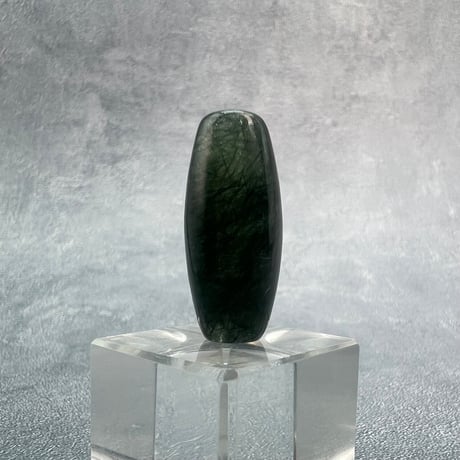 【ガネッシュヒマール産】アクチノライトイン天然ヒマラヤ水晶 樽型ビーズ/Ganesh Himal Actinolite in Himalayan Quartz barrel beads
