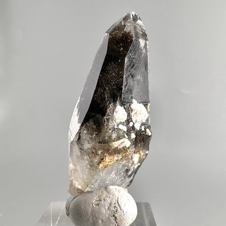 【ガネッシュヒマール産】クローライトイン天然ヒマラヤ水晶ミニポイント"YY"/Ganesh Himal Chlorite in Himalayan Quartz mini Point