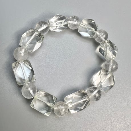 【カイラス産】"手磨き"天然ヒマラヤ水晶デザインブレスレット/Kailash Himalayan Quartz Design Bracelet