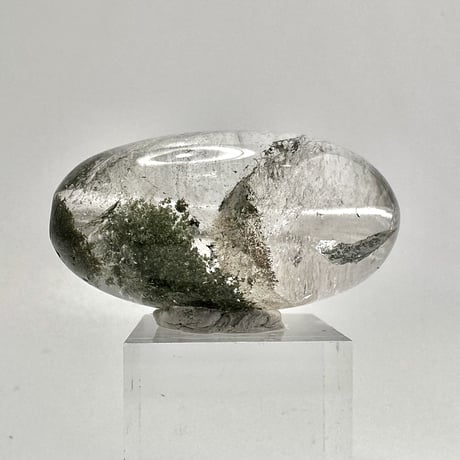 【ガネッシュヒマール産】クローライトイン天然ヒマラヤ水晶オーバルビーズ/Ganesh Himal Chlorite in Himalayan Quartz