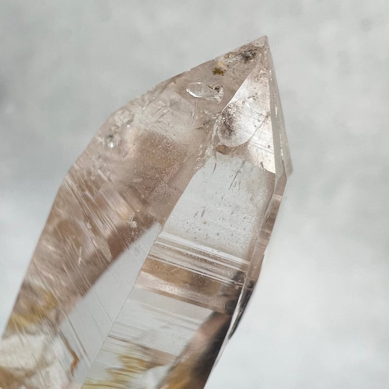 ライモナイトインガネーシュヒマール ガネッシュヒマール産】リモナイトイン天然ヒマラヤ水晶ペンダント⑤