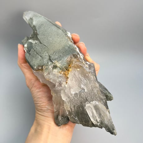 大特価【ガネッシュヒマール産】クローライトイン天然ヒマラヤ水晶❾/Ganesh Himal Chlorite in Himalayan Quartz