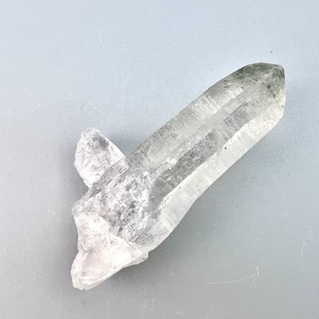 【マナスル産】クローライトイン天然ヒマラヤ水晶ポイント/Manaslu Chlorite in Himalayan Quartz Point