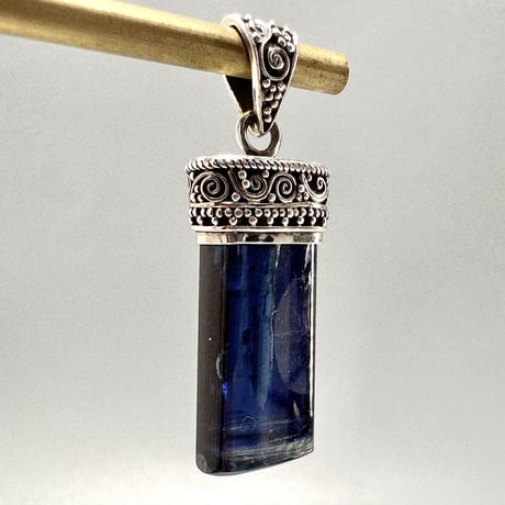 ネパール産ヒマラヤカイヤナイトS/V925ペンダントトップ ⑥ NEPAL Himalayan Kyanite Pendant Top