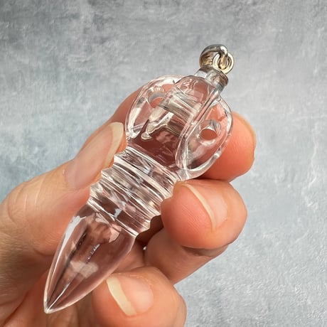 【ガネッシュヒマール産】天然ヒマラヤ水晶"手磨き加工"ペンデュラムペンダント(バジュラ.プルバ)/Ganesh Himal Himalayan Quartz Pendulum