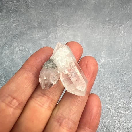 【マナスル産】クローライトイン天然ヒマラヤ水晶④/Manaslu Chlorite in Himalayan Quartz