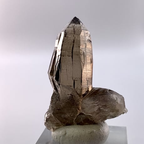 ガウリシャンカール産天然ヒマラヤスモーキークォーツ/Gaurishankar Himalayan Smoky Quartz Point