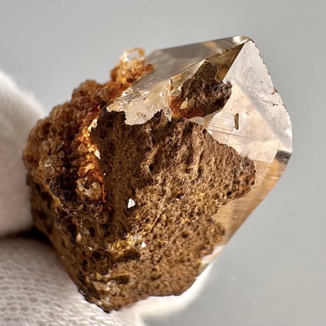 【ガネッシュヒマール産】リモナイトイン天然ヒマラヤ水晶  Ganesh Himal Limonite in Himalayan Quartz