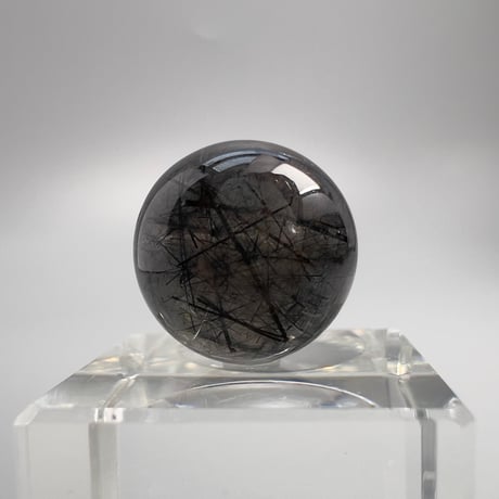 【ガネッシュヒマール産】14mm"手磨き加工"アクチノライトイン天然ヒマラヤ水晶ビーズ/Ganesh Himal Actinolite in Himalayan Quartz Round beads