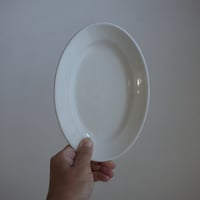 どっしりと小さなオーバル皿 / フランス