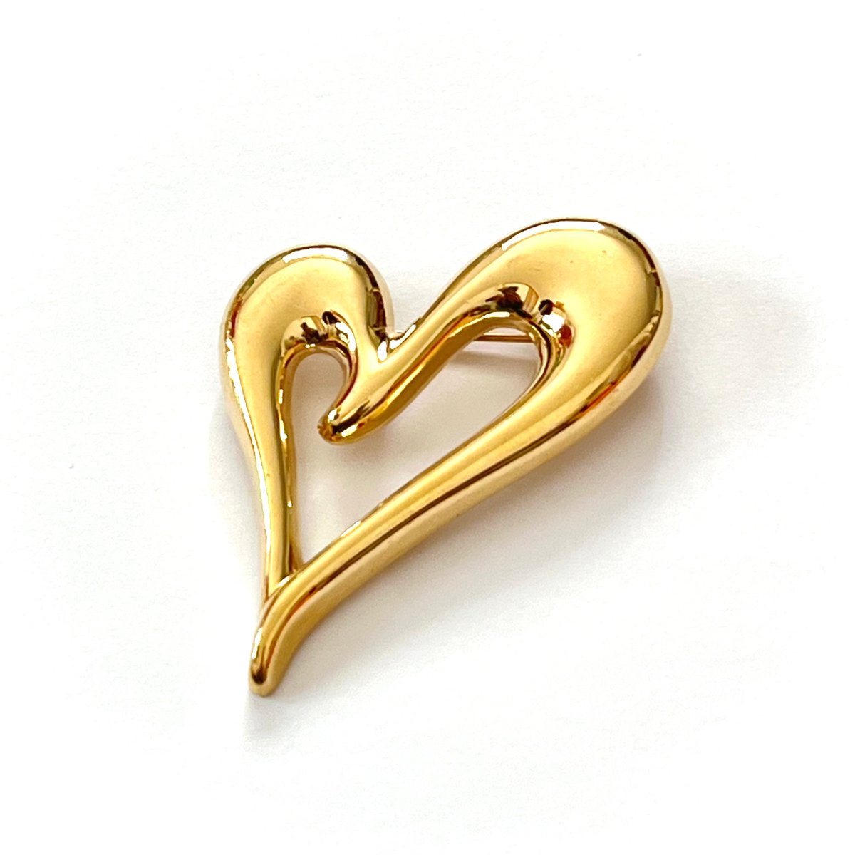 Monet モネ ヴィンテージ ハート形 ブローチ ゴールドトーン | ルゴワ屋