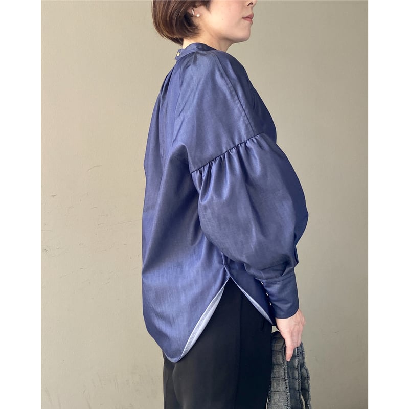 トップス CHEVAL plus CHEVAL plus Ballonのブラウス - NAVY | YOCA