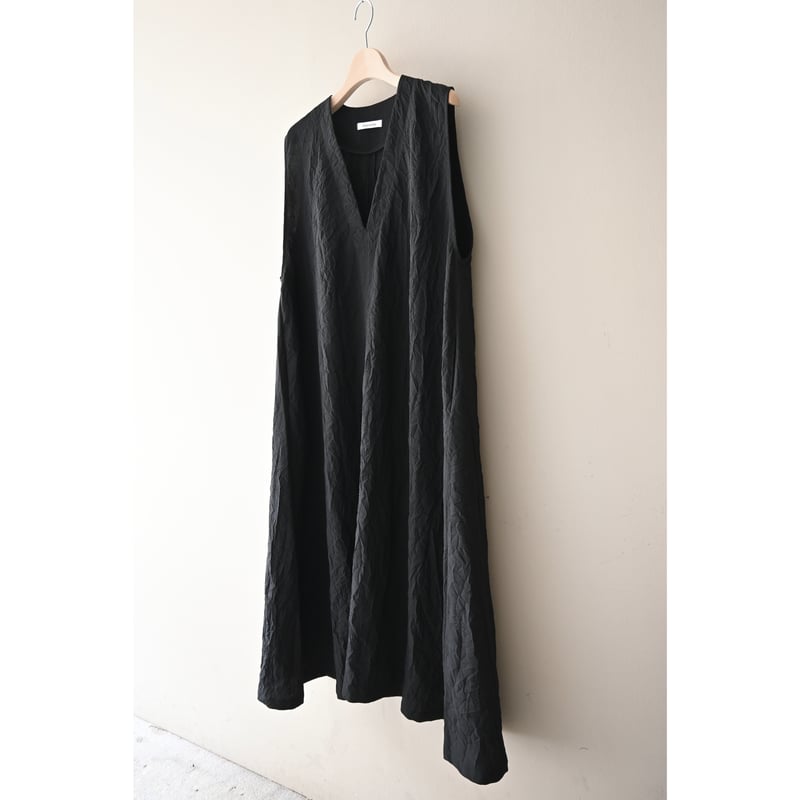 Honnete Sleeveless V Wide Dress / Vネックワンピース - B