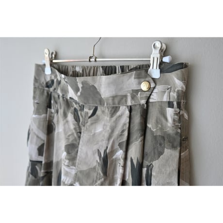 CHEVAL plus CHEVALパンツ - PRINT - PINK/KHAKI