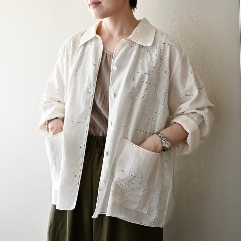 ※niken※美品【SPRiNG11月掲載】オーバーハーフコートベージュM ナイキ NIKE レディース スニーカー ナイキ ウィメンズ コート