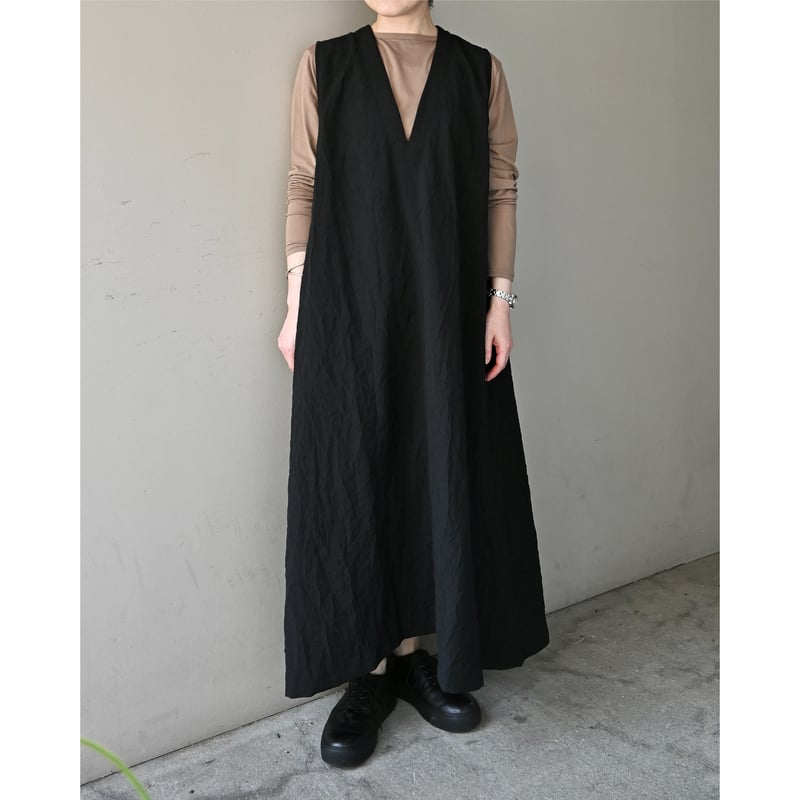 Honnete Sleeveless V Wide Dress / Vネックワンピース - B