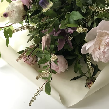 季節の花束ギフト(ギフトBOX使用)
