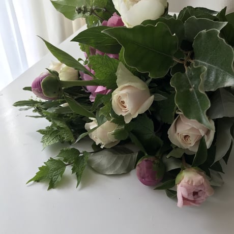 季節の花束ギフト(ギフトBOX入り)