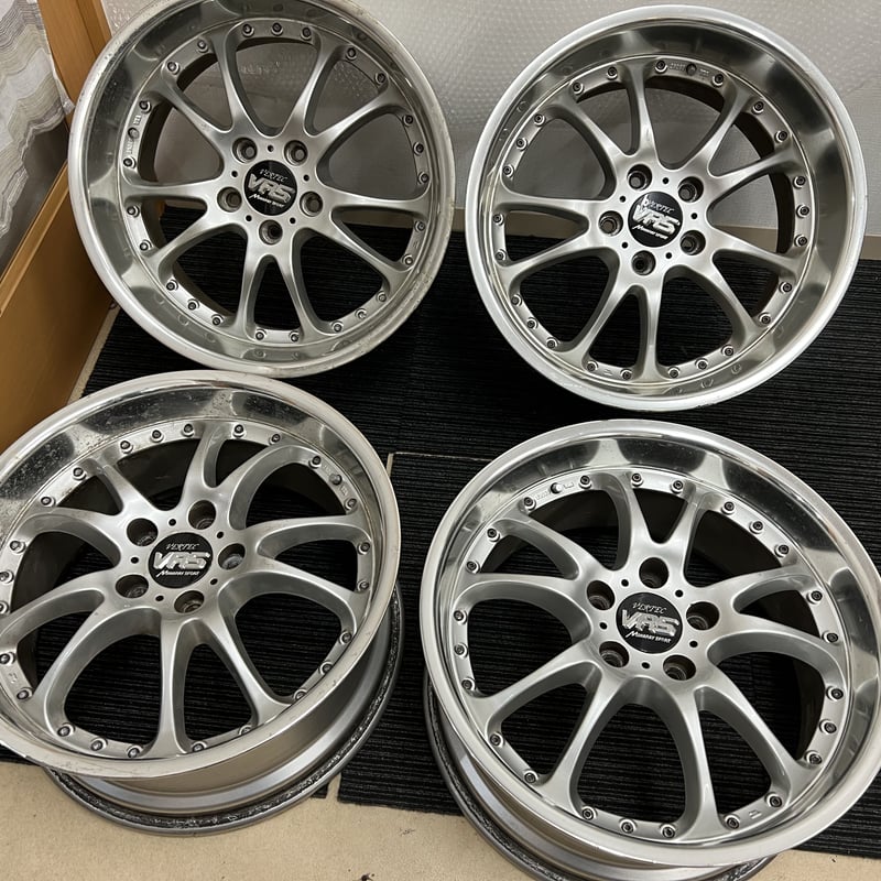 Manaray Sport VERTEC VR-5社外18インチ×8J＋45 VERTEC MANARAY VR5 5H114.3 18 8.5J 45 9.5J 45 |